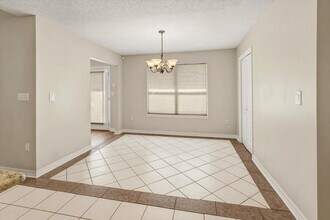 4206 Shadow Ln in Niceville, FL - Building Photo - Building Photo