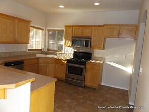 4864 N Wild Goose Way in Meridian, ID - Foto de edificio - Building Photo