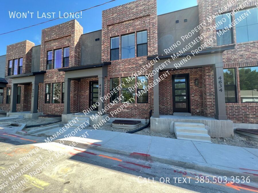 4634 Locust Hls Ct in Holladay, UT - Building Photo