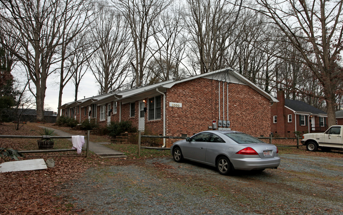 2000 Summey Ave in Charlotte, NC - Foto de edificio