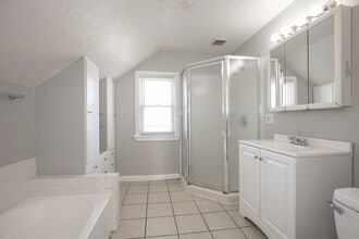 20301 Miller Ave in Euclid, OH - Building Photo - Building Photo