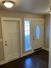 13629 56th Ave SE in Everett, WA - Foto de edificio - Building Photo