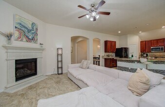 15218 Zenith Glen Ln in Cypress, TX - Building Photo - Building Photo