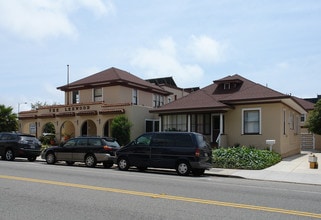 732 E. Santa Clara St. in Ventura, CA - Building Photo - Building Photo