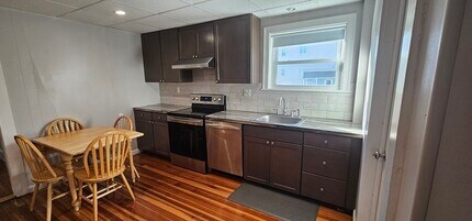 169 Colburn St in Dedham, MA - Building Photo - Building Photo