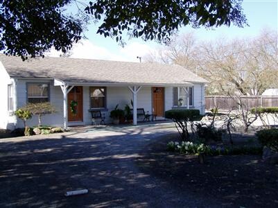 1009 Link in Santa Rosa, CA - Building Photo
