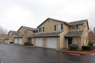 Walnut Park in Kent, WA - Building Photo