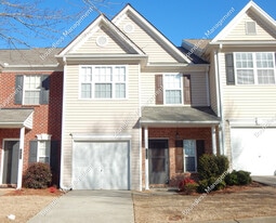 353 Azalea Cir in Cumming, GA - Building Photo