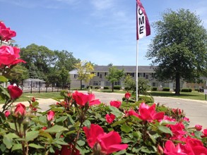 Century Square Townhomes in Taylor, MI - Foto de edificio - Building Photo