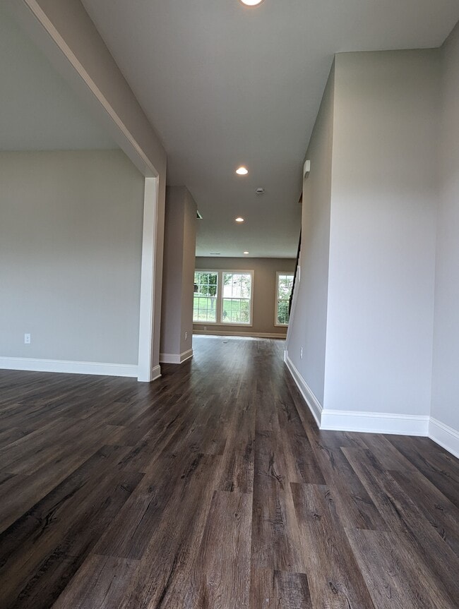 8712 Yellow Aster Rd in Knoxville, TN - Building Photo - Building Photo