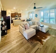 485 Collin St in Nevada, TX - Building Photo - Building Photo
