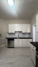 516 Monastery Pl, Unit Apt 1 in Union City, NJ - Building Photo - Building Photo