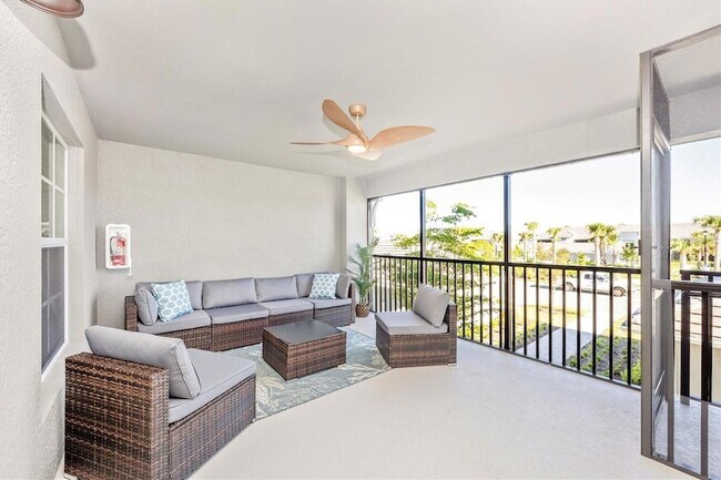 17500 Opal Sand Dr, Unit 204 in Venice, FL - Building Photo - Building Photo