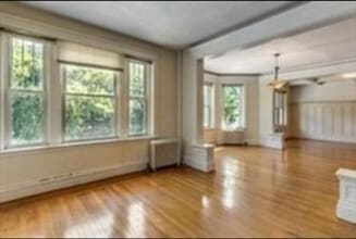 497 Boylston St, Unit 1 in Brookline, MA - Building Photo - Building Photo
