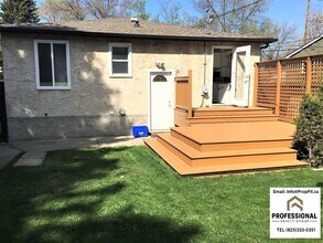 10455 159 St NW in Edmonton, AB - Building Photo - Building Photo