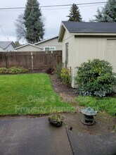 265 Blackfoot Ave in Eugene, OR - Building Photo - Building Photo