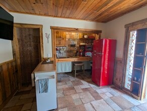 111 W Ridgecrest Rd in Phoenix, AZ - Building Photo - Building Photo
