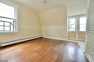 176 Grafton Ave in Newark, NJ - Building Photo - Building Photo