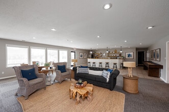 Northlake Village in Noblesville, IN - Foto de edificio - Interior Photo
