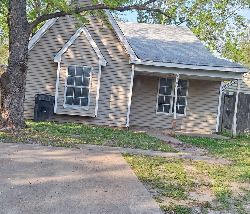 116 Lori Ln in Marion, AR - Foto de edificio