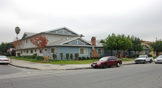 364 Prospero Dr in Covina, CA - Foto de edificio - Building Photo