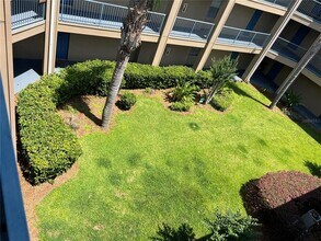 7320 Westpointe Blvd in Orlando, FL - Building Photo - Building Photo