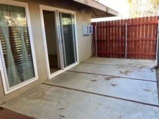 21325 Lake Shore Dr, Unit 31 in California City, CA - Building Photo - Building Photo