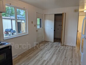 16516 E 13th Ave in Aurora, CO - Building Photo - Building Photo