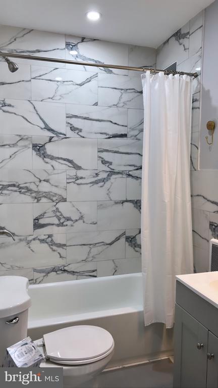 4087 Lancaster Ave in Philadelphia, PA - Building Photo - Building Photo