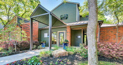 Wood Hollow in Euless, TX - Building Photo - Building Photo