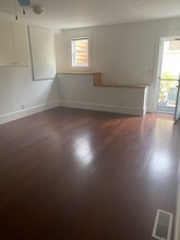 338 Paloma Ave in San Rafael, CA - Building Photo - Building Photo
