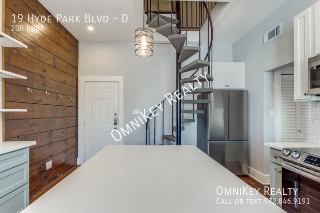 property at 19 Hyde Park Blvd