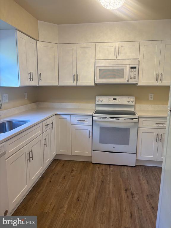 809 Sledgehammer Dr in Fredericksburg, VA - Building Photo - Building Photo