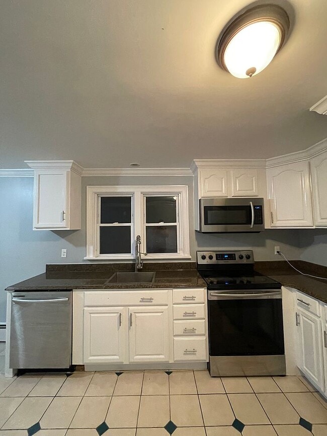 property at 21 Ridgevale Pl