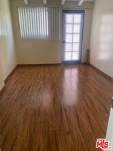 245 S Thurston Ave-Unit -3 in Los Angeles, CA - Building Photo - Building Photo