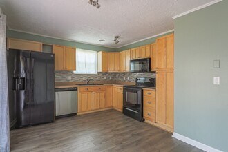221 Timberway Dr in Nashville, TN - Building Photo - Building Photo