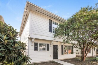 1145 Verde Trails Dr in Houston, TX - Building Photo - Building Photo