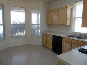 1501 Sharron Ct in Cleburne, TX - Building Photo - Building Photo