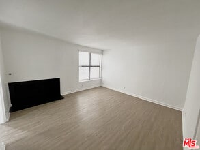 1610 Camden Ave in Los Angeles, CA - Building Photo - Building Photo