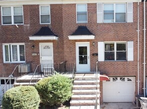 47-29 215th St in Queens, NY - Building Photo - Building Photo