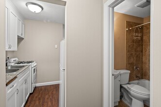 3948 5th St NE in Minneapolis, MN - Building Photo - Building Photo