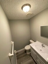 7378 Chaparral Rd in Columbus, OH - Building Photo - Building Photo