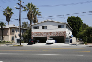 12149 Burbank Blvd in North Hollywood, CA - Building Photo - Building Photo