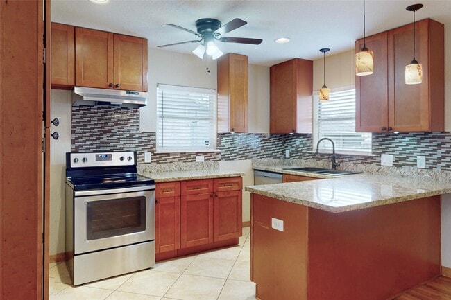 property at 407 Arizona St