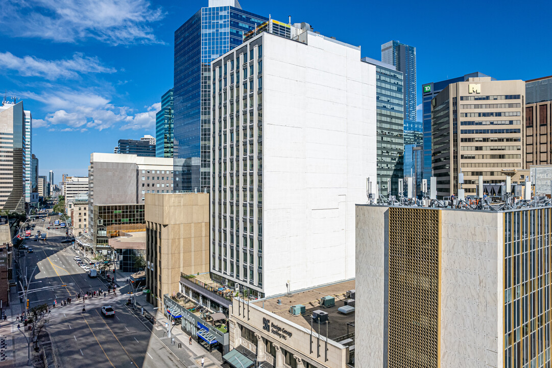 New Cambridge Lofts in Edmonton, AB - Building Photo