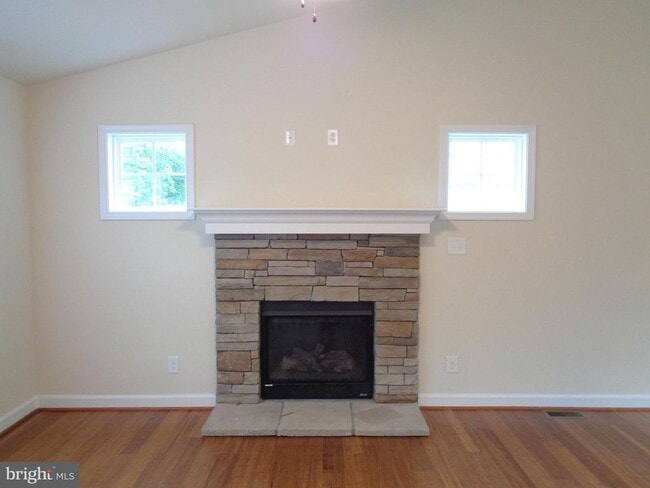 property at 6926 Lunette Ln