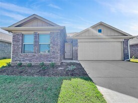 2004 Alpine Bch Ln in Oklahoma City, OK - Building Photo