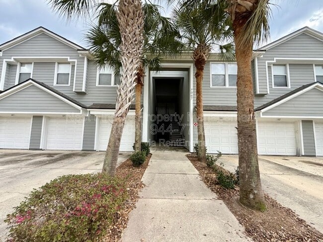 7067 Deer Lodge Cir in Jacksonville, FL - Building Photo - Building Photo