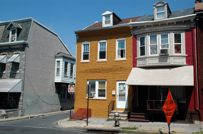 1027 Walnut St in Reading, PA - Foto de edificio - Building Photo