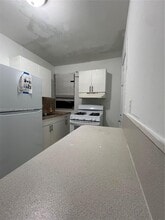 413 NW 33rd St in Miami, FL - Building Photo - Building Photo